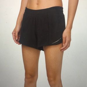 Lululemon hotty hot short (II)